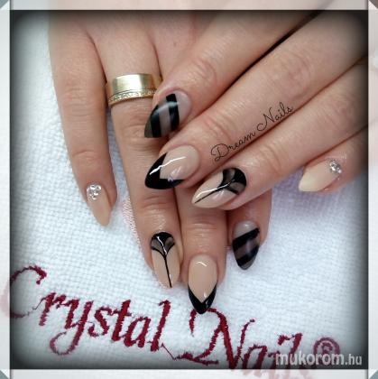 Dream Nails Körömstúdió - Glass effect - 2017-03-02 20:29