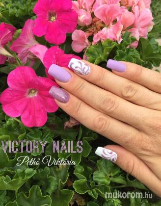 Pethő Viktória - Victory Nails - 2018-05-27 08:50