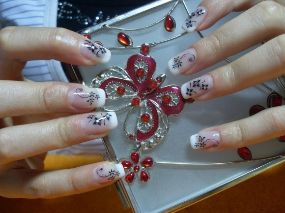 Mészáros Andrea - Konad mintás - 2010-06-20 15:06